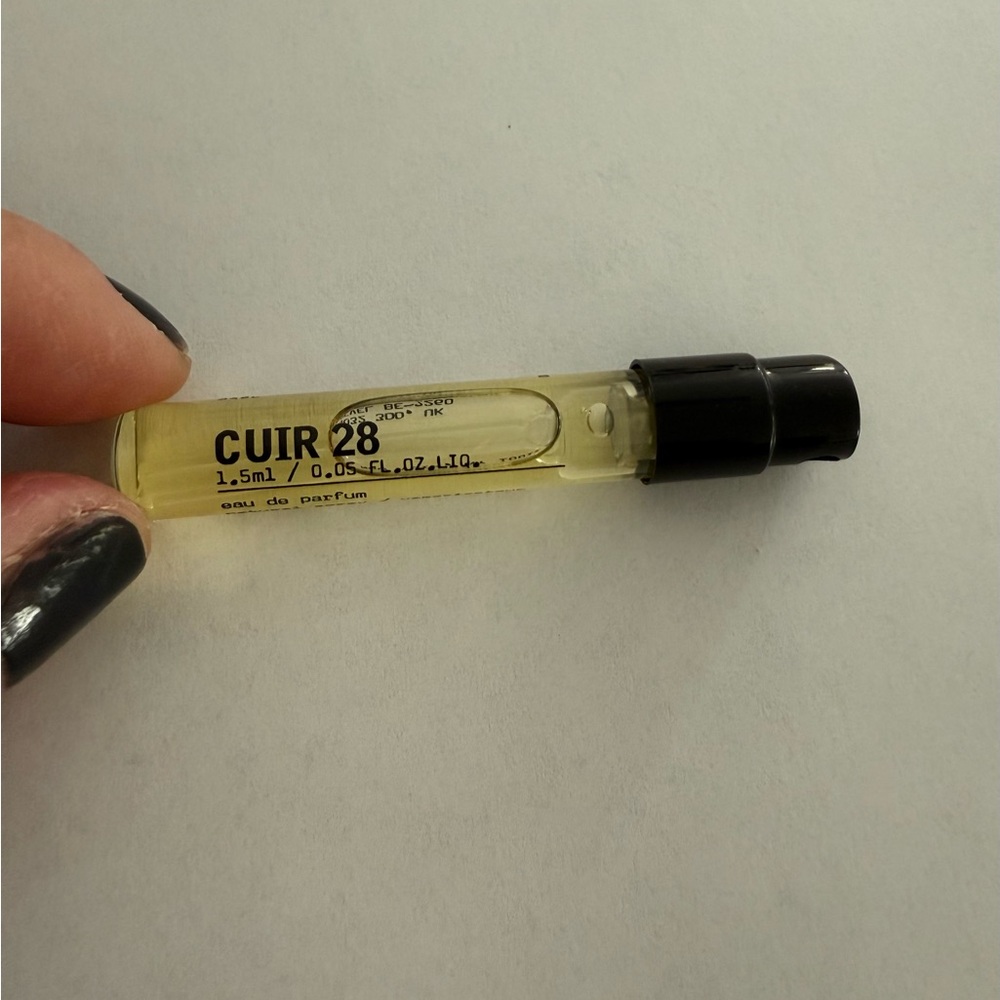 Le Labo City - Cuir 28 Eau de Parfum Sample - Black Cap